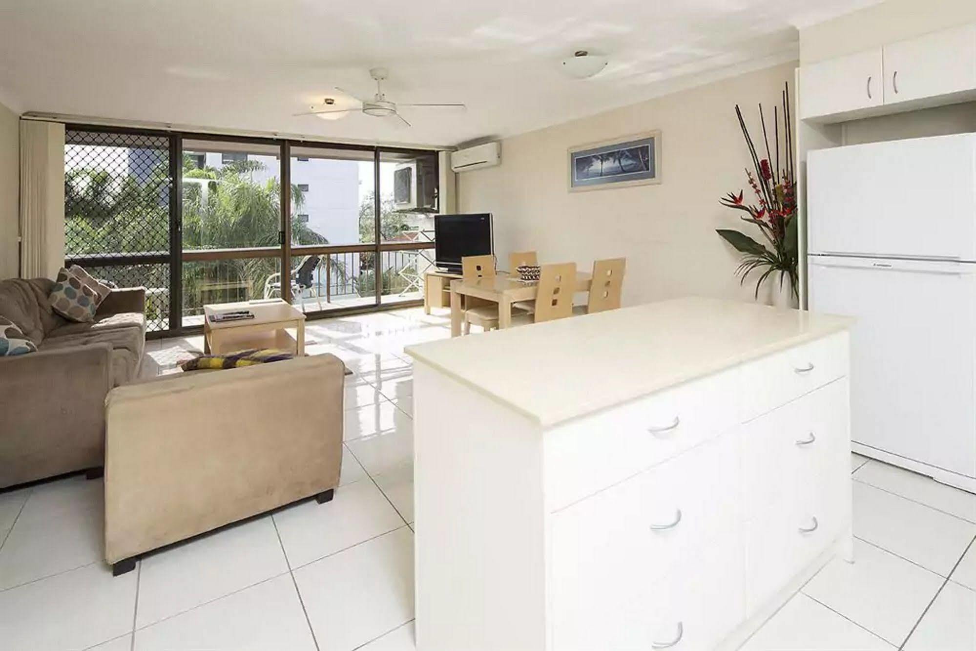 Burleigh Palms Aparthotel 3*