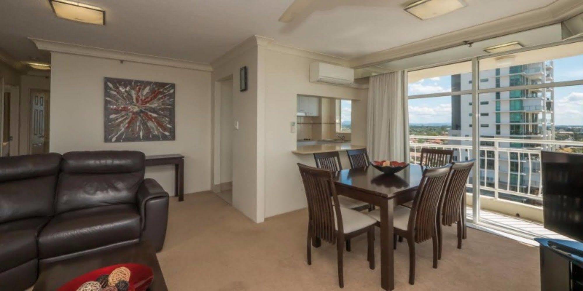 2nd Avenue Beachside Aparthotel Gold Coast