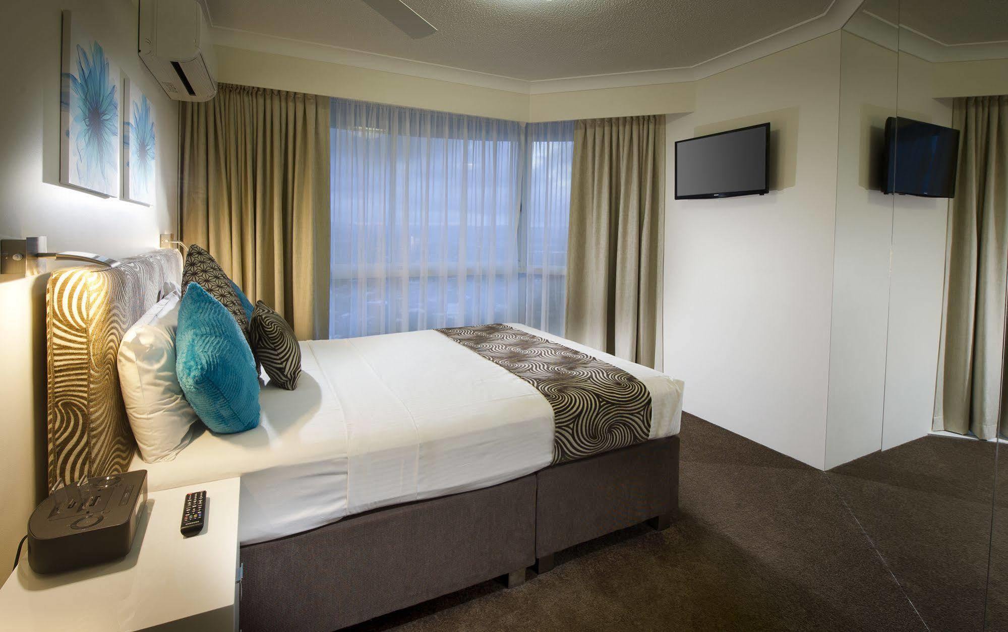 2nd Avenue Beachside Aparthotel Gold Coast