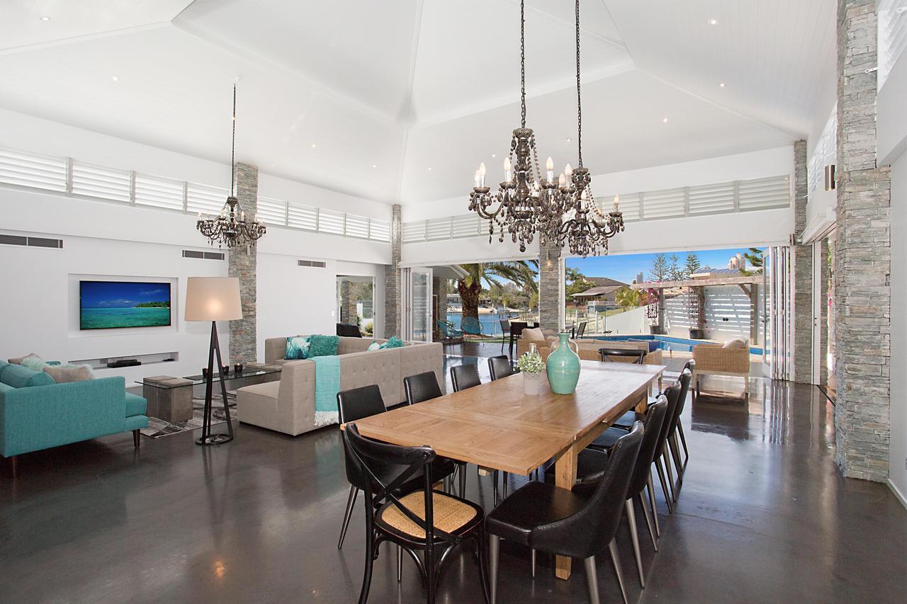 Coastal Elegance Holiday home *