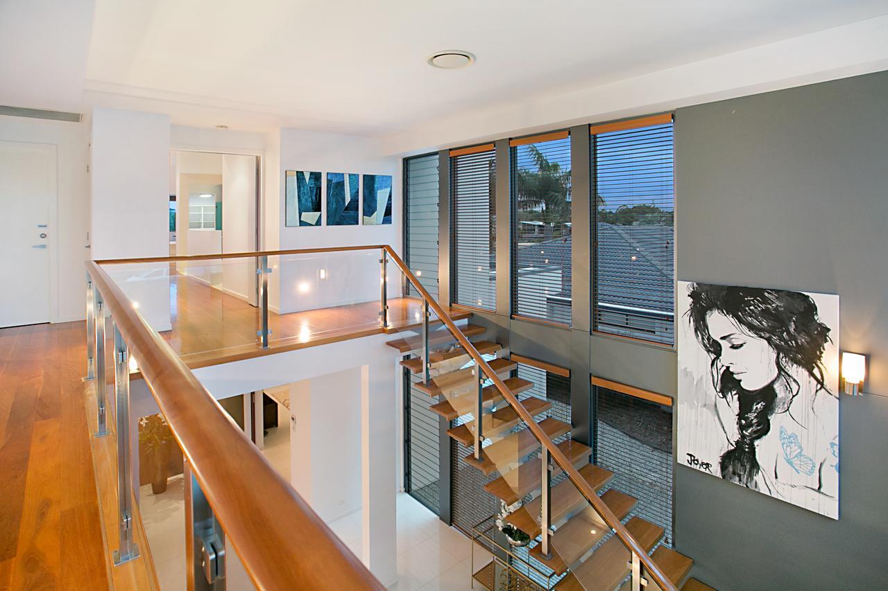Lumiere' Broadbeach Holiday home