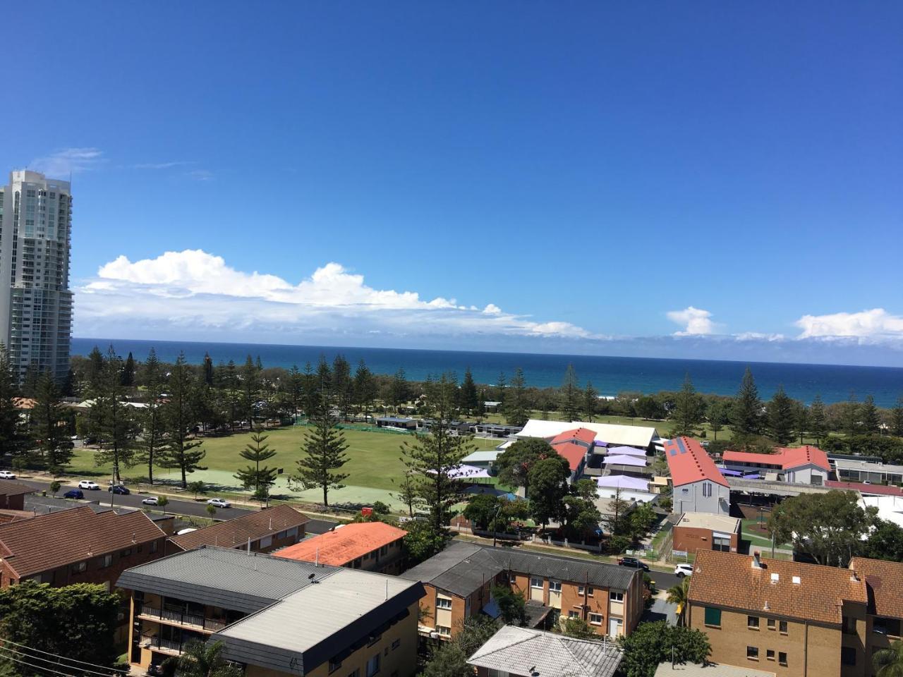 Bell Of Broadbeach * Gold Coast