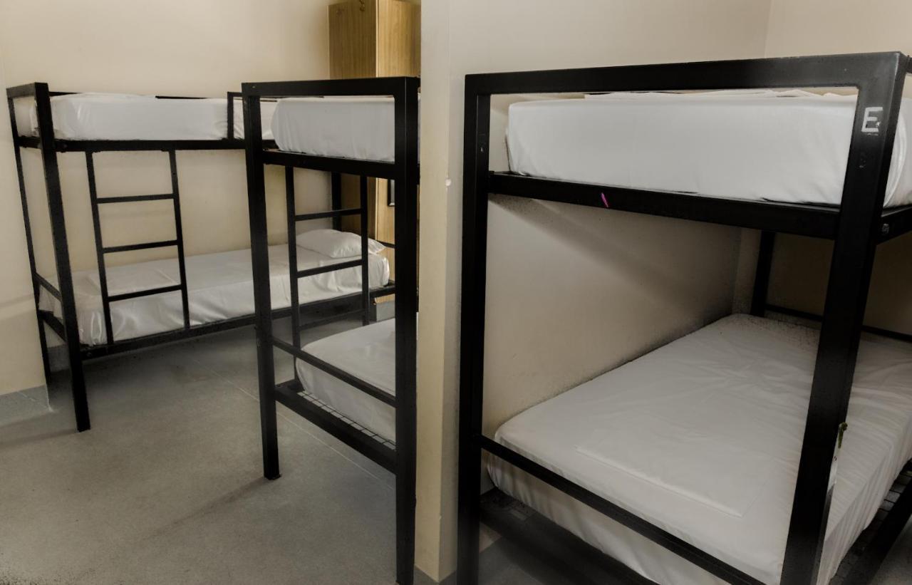 Coolangatta Sands Hotel Hostel Coolangatta