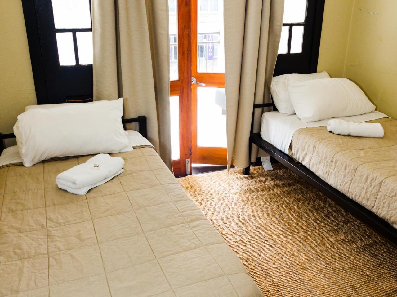 Hostel Coolangatta Sands Hotel Coolangatta