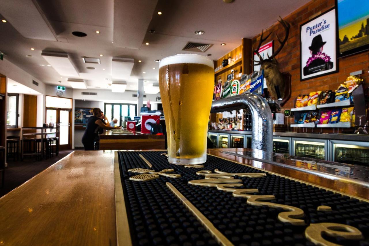 Coolangatta Sands Hotel Hostel *