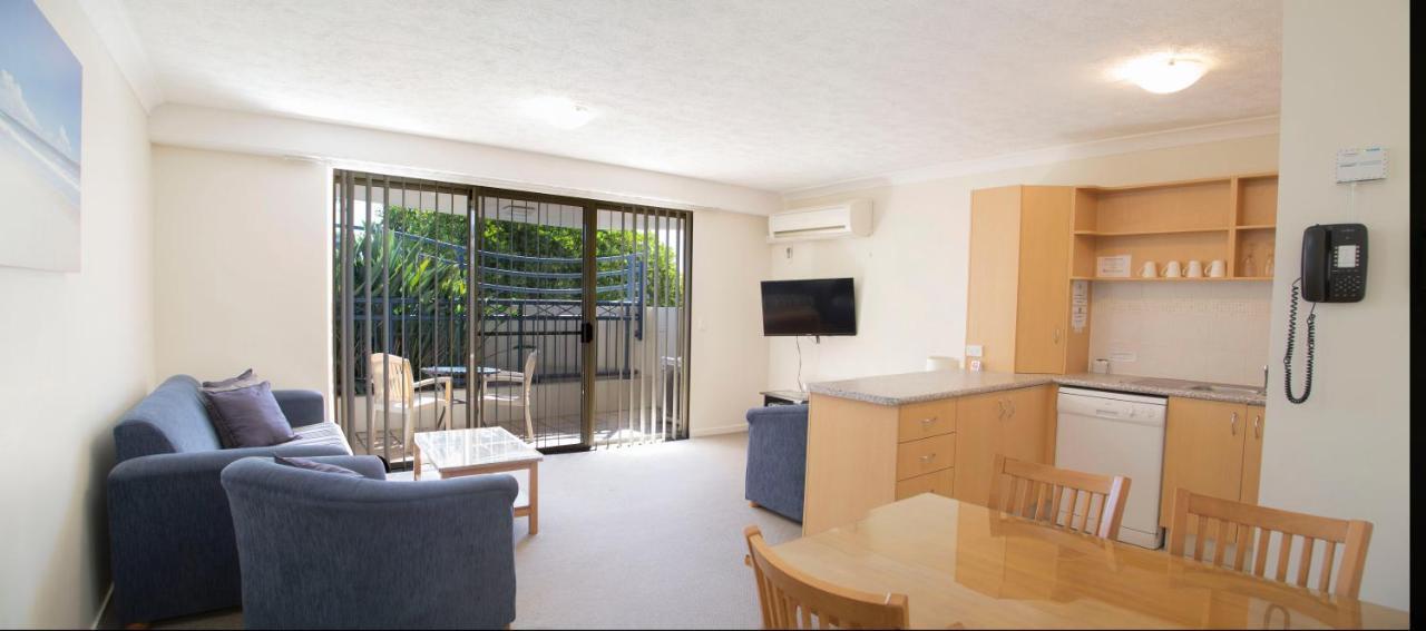Golden Riviera Absolute Beachfront Gold Coast