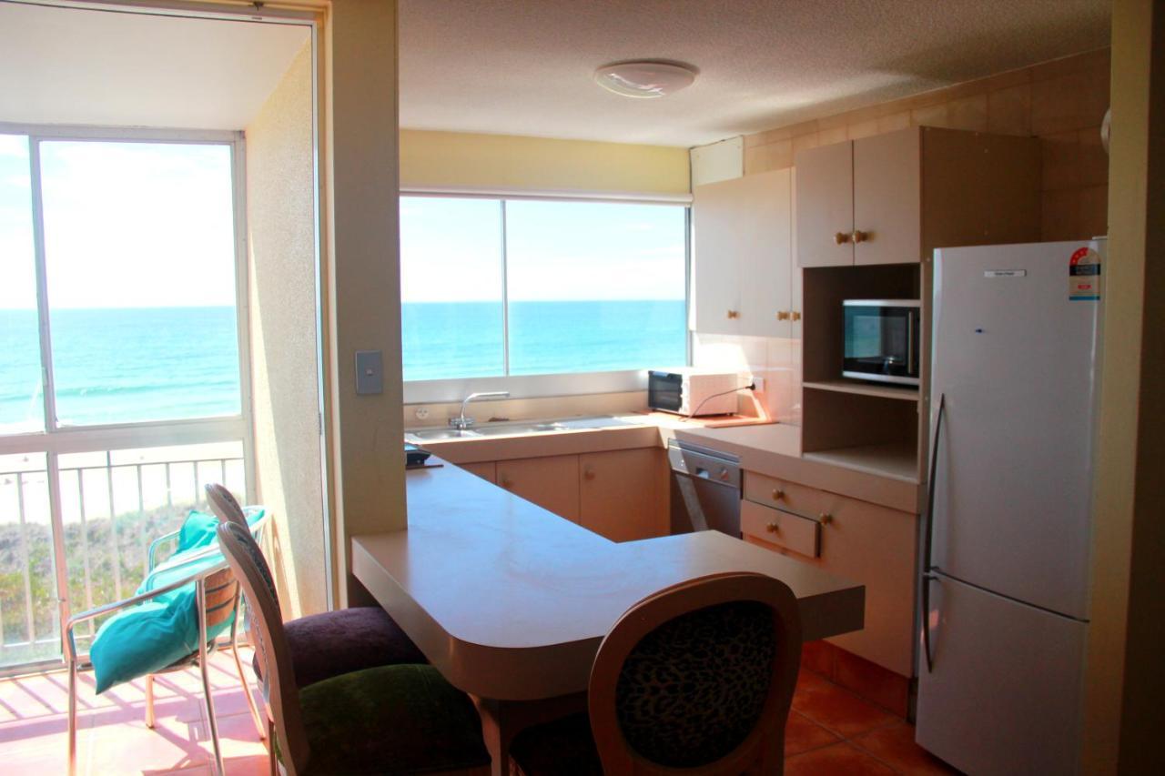 Garfield@surfers Paradise Beachfront *