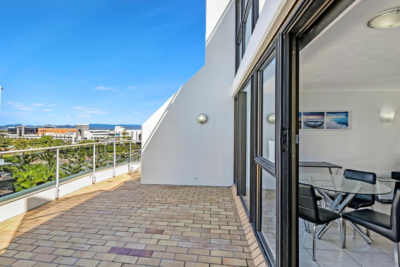 Broadbeach Travel Aparthotel Gold Coast