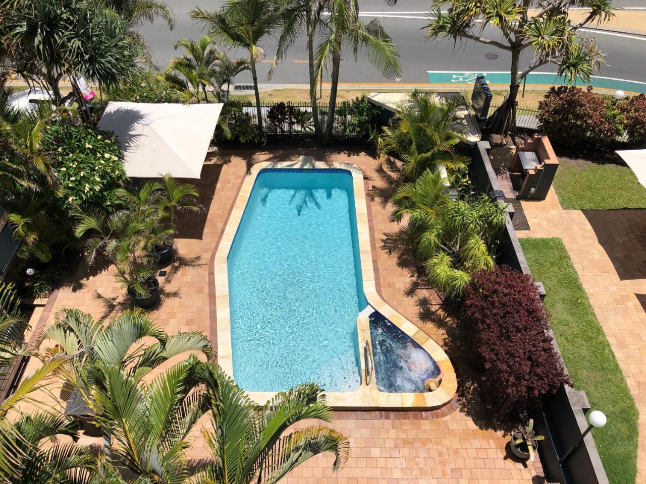 Hi Ho On Broadbeach Aparthotel 3*