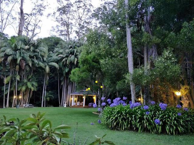 Mt Tamborine Stonehaven Manor Casa de hóspedes 4*