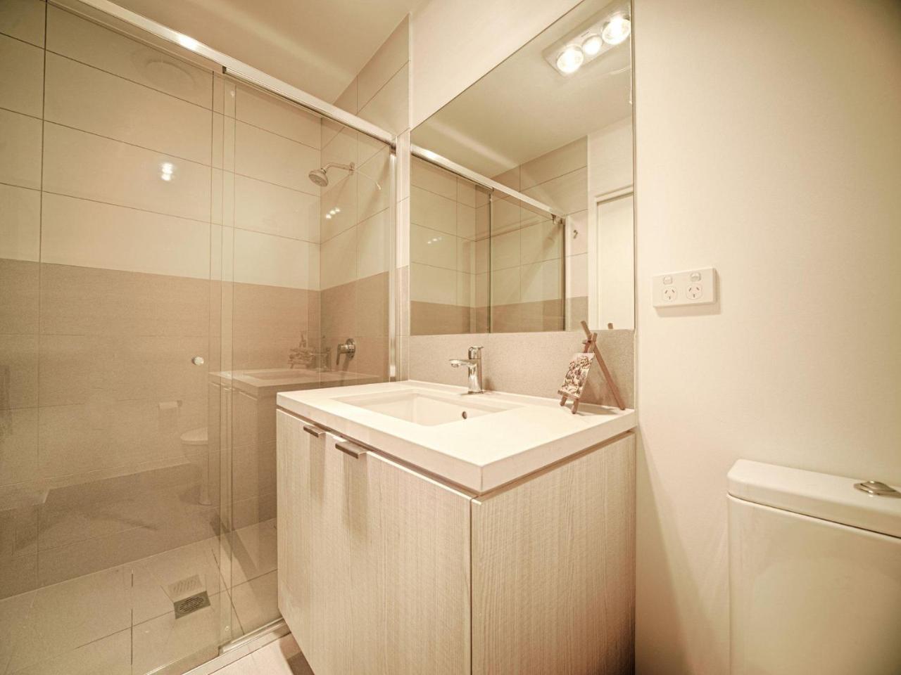Emerald Lakes Retreat Villa Gold Coast