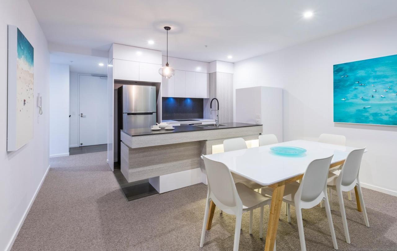 Boardwalk Burleigh - Official 4* Gold Coast