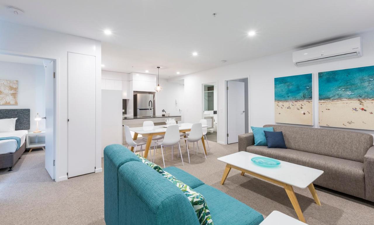 Boardwalk Burleigh - Official Aparthotel