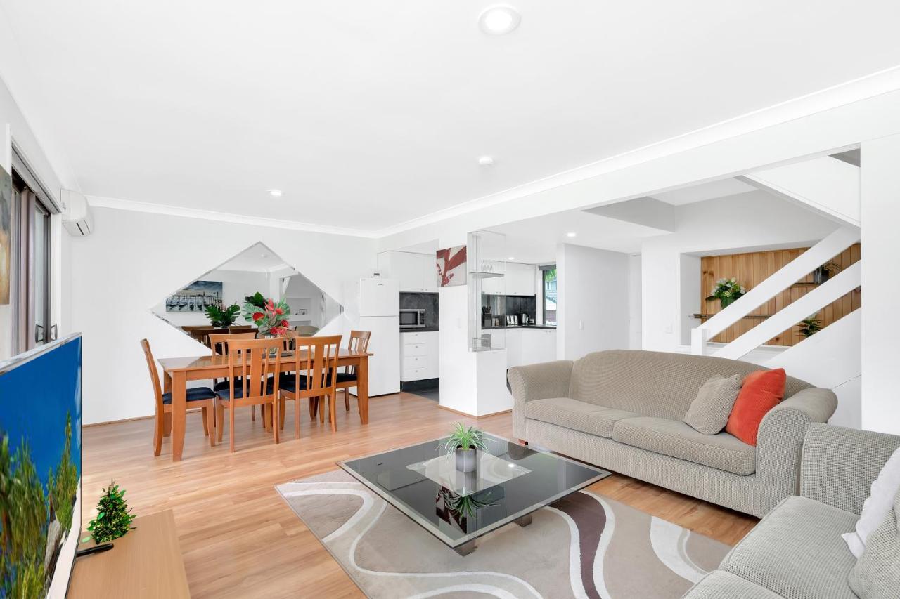 Apartment Fountain View Estate - We Accommodate