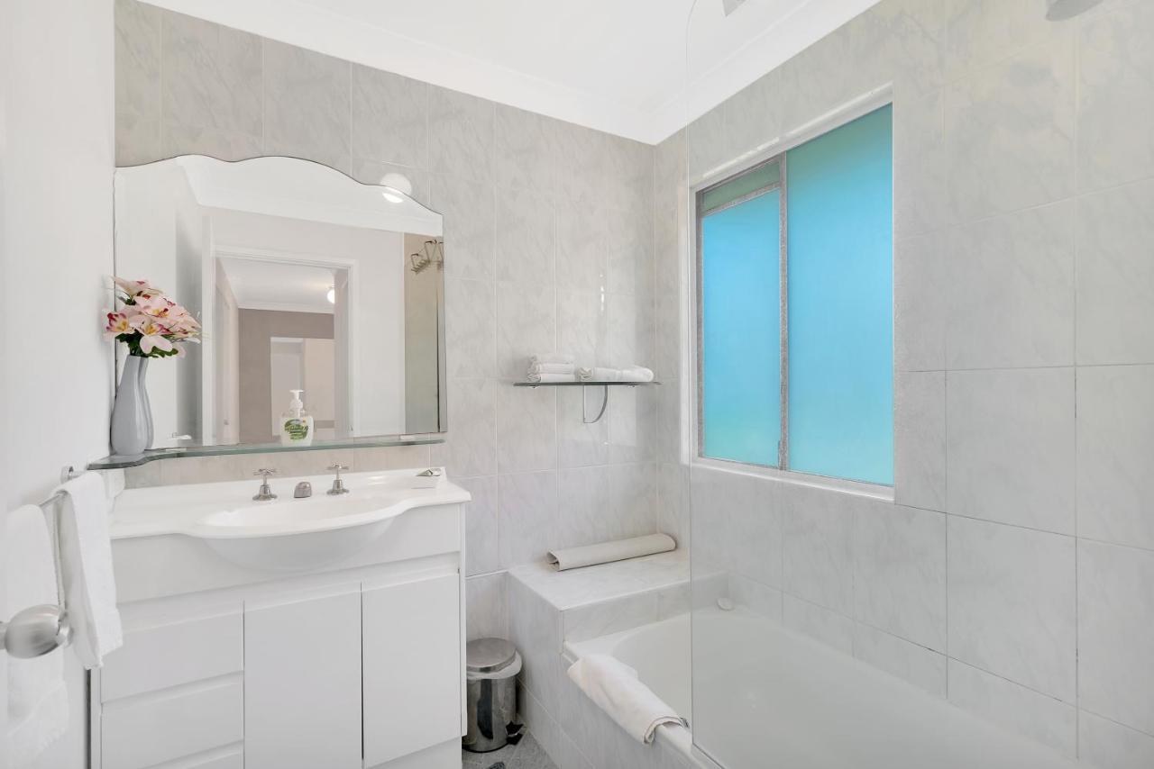Apartment Fountain View Estate - We Accommodate *