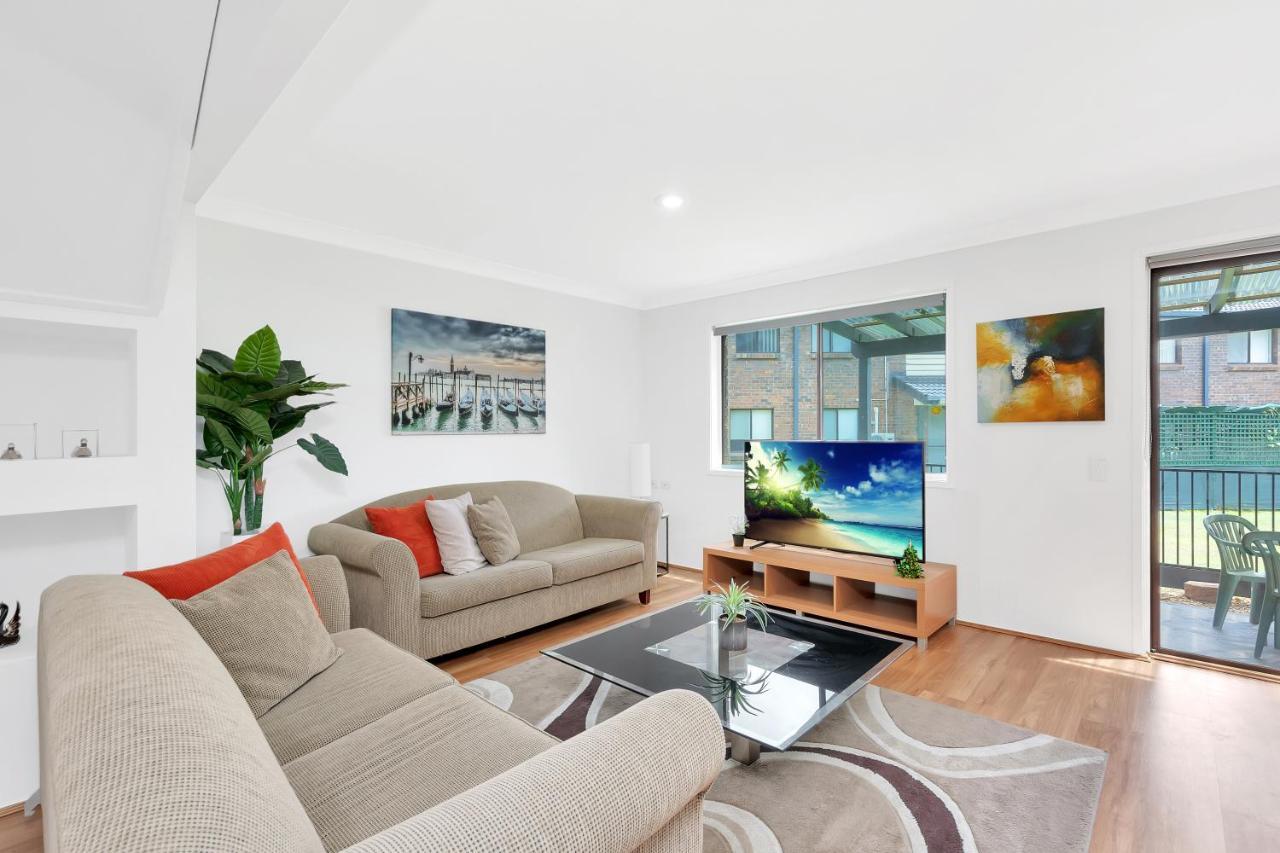 Fountain View Estate - We Accommodate *