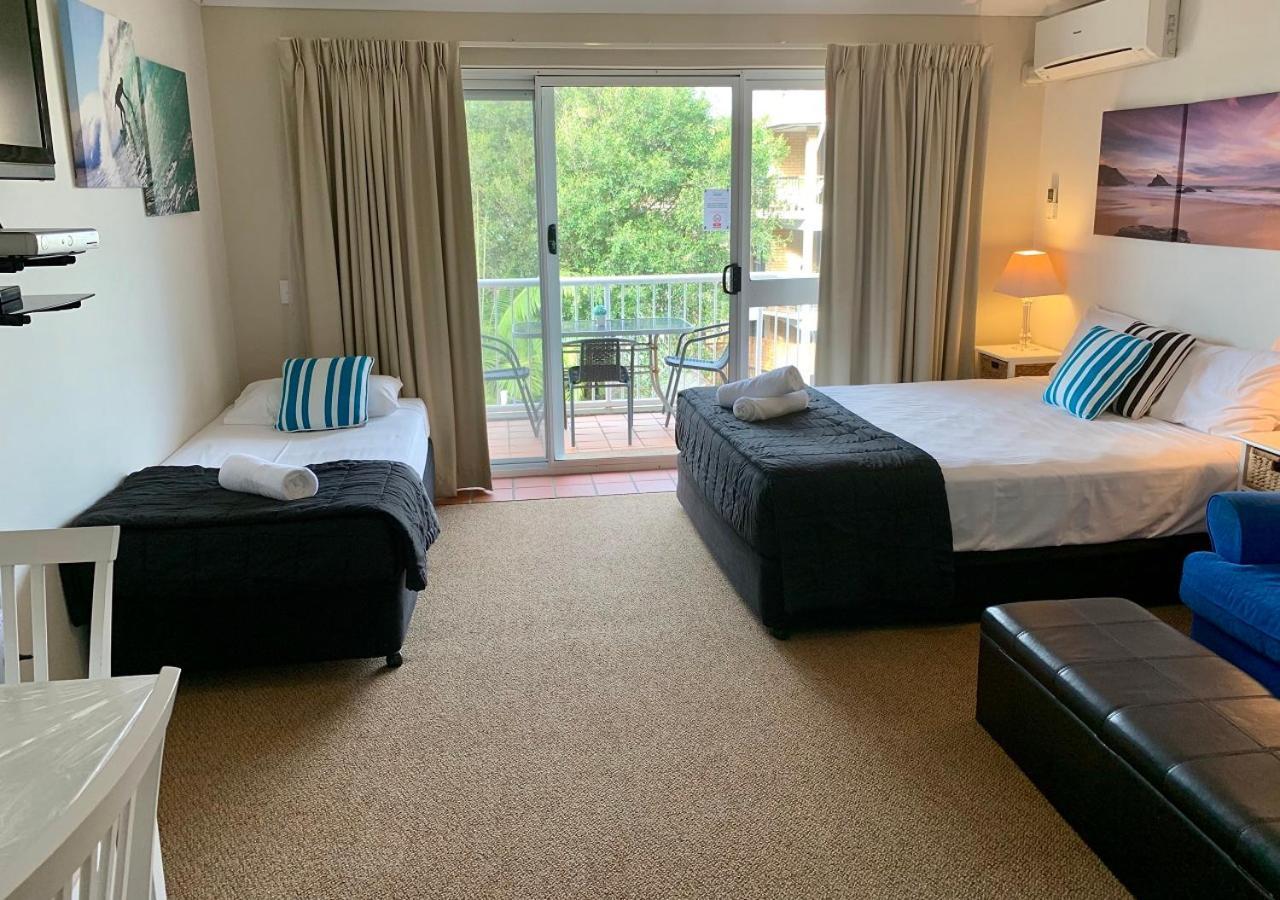 Outrigger Burleigh 3*