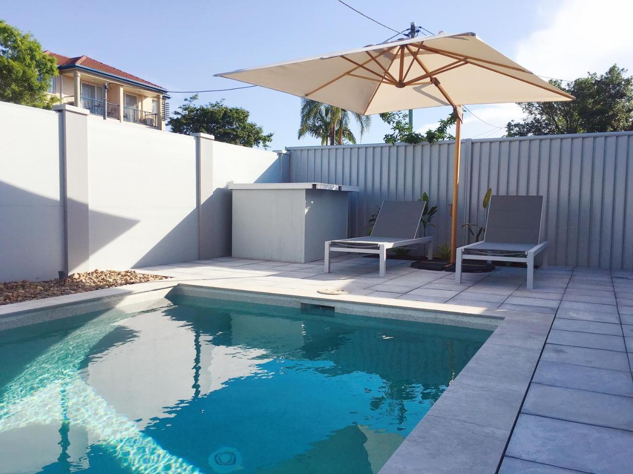 Lamour House * Gold Coast