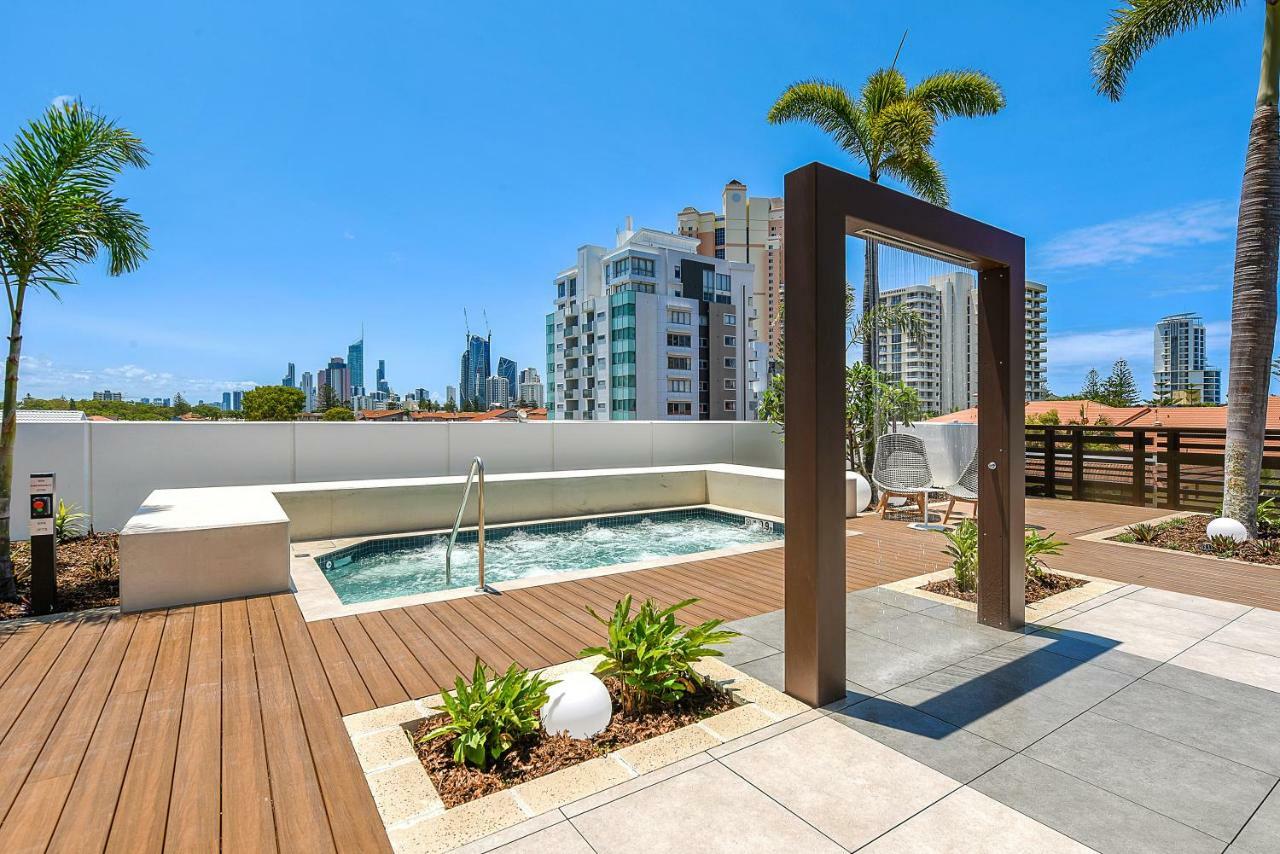Qube Broadbeach Ocean View Apartment Gold Coast