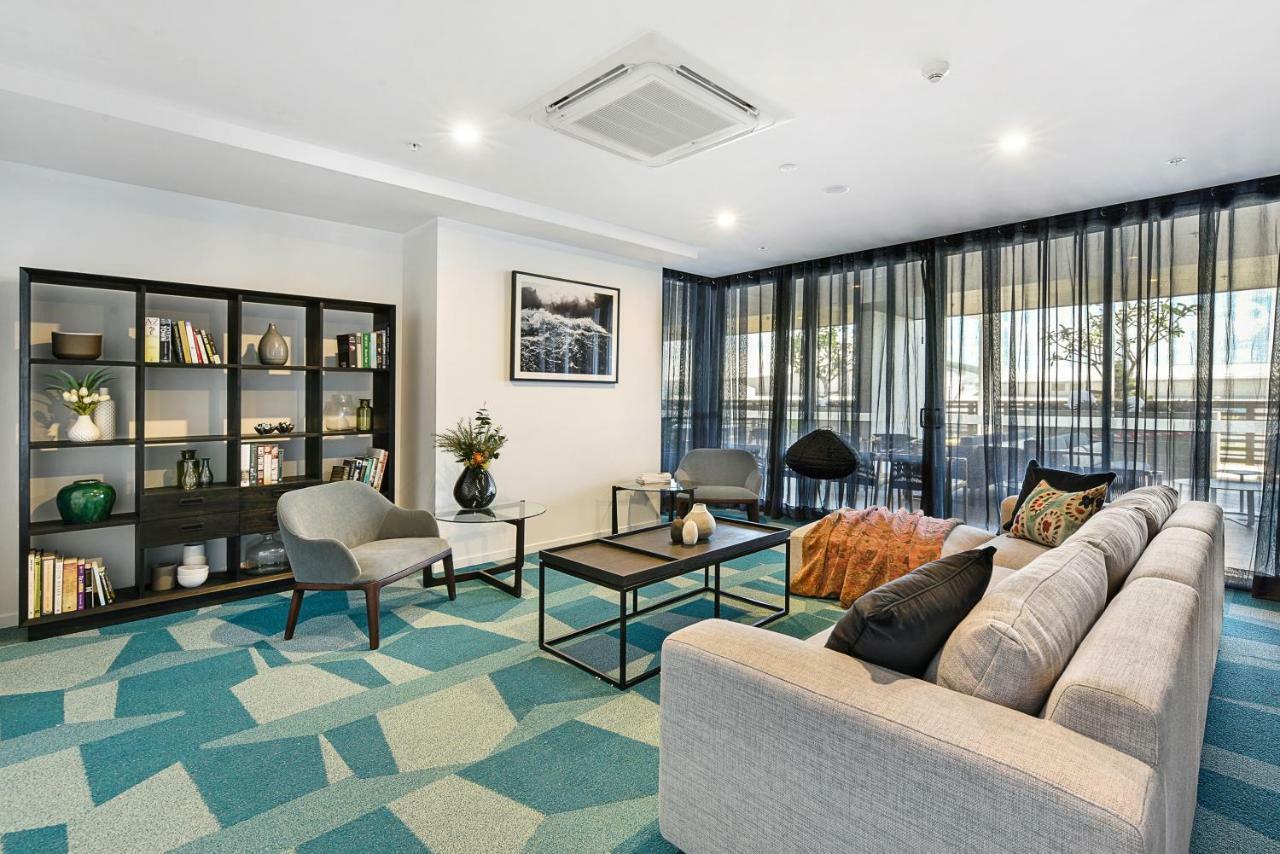 Apartment Qube Broadbeach Ocean View Gold Coast