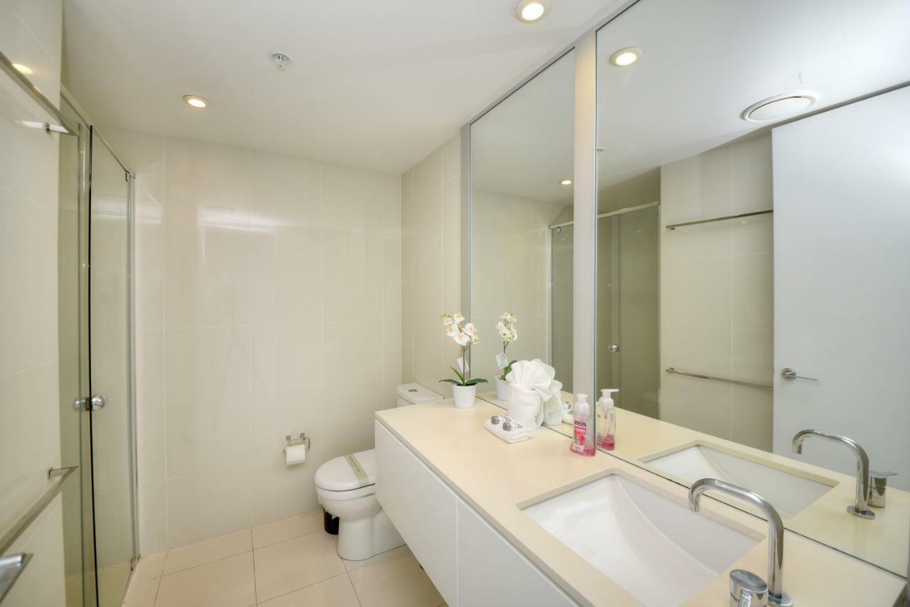 Deluxe Private In Surfers Paradise Gold Coast
