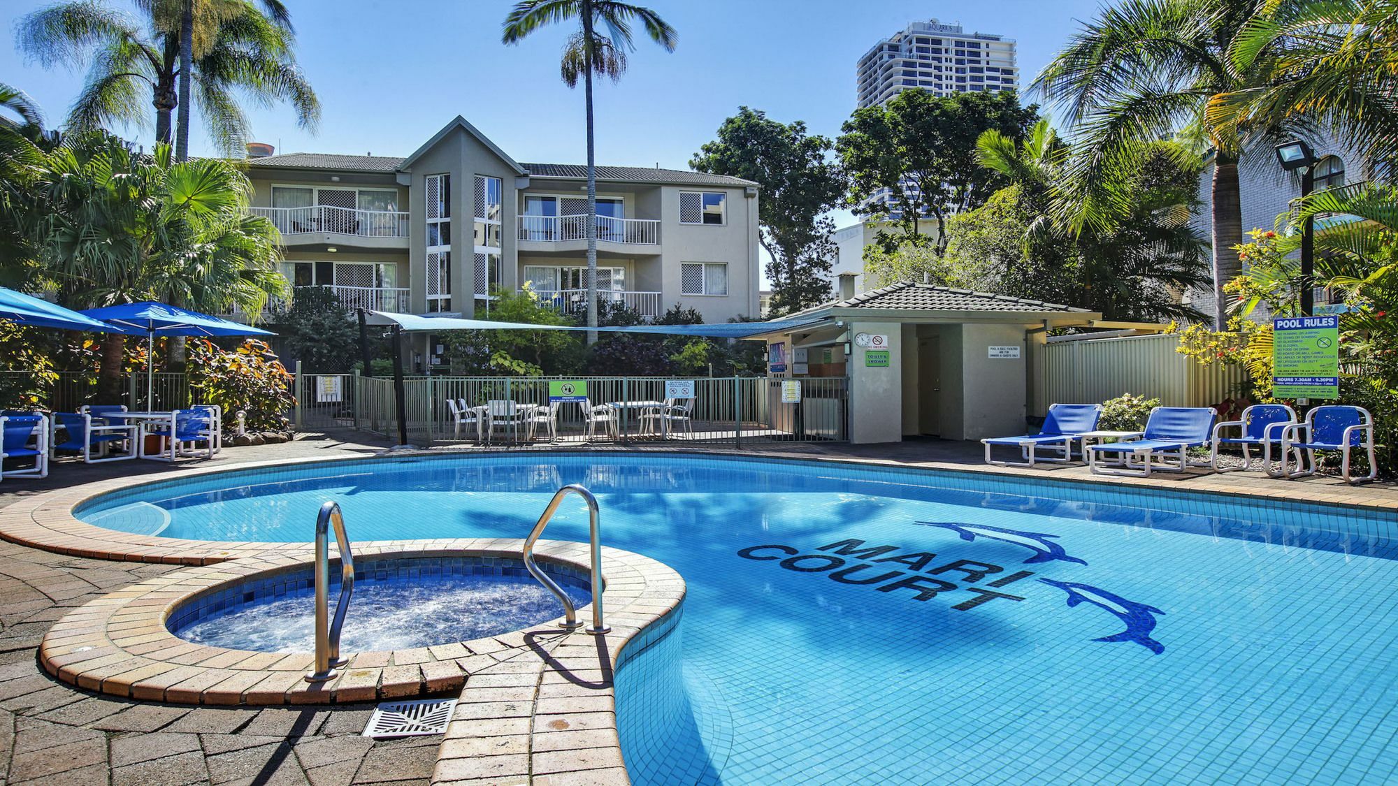 Mari Court Aparthotel 3*