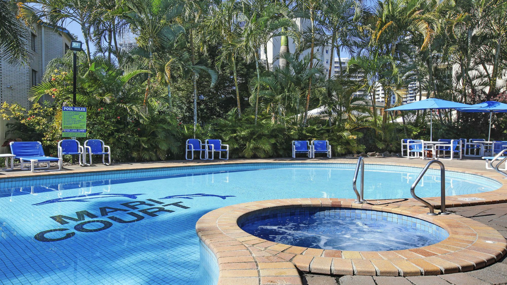 Aparthotel Mari Court 3*