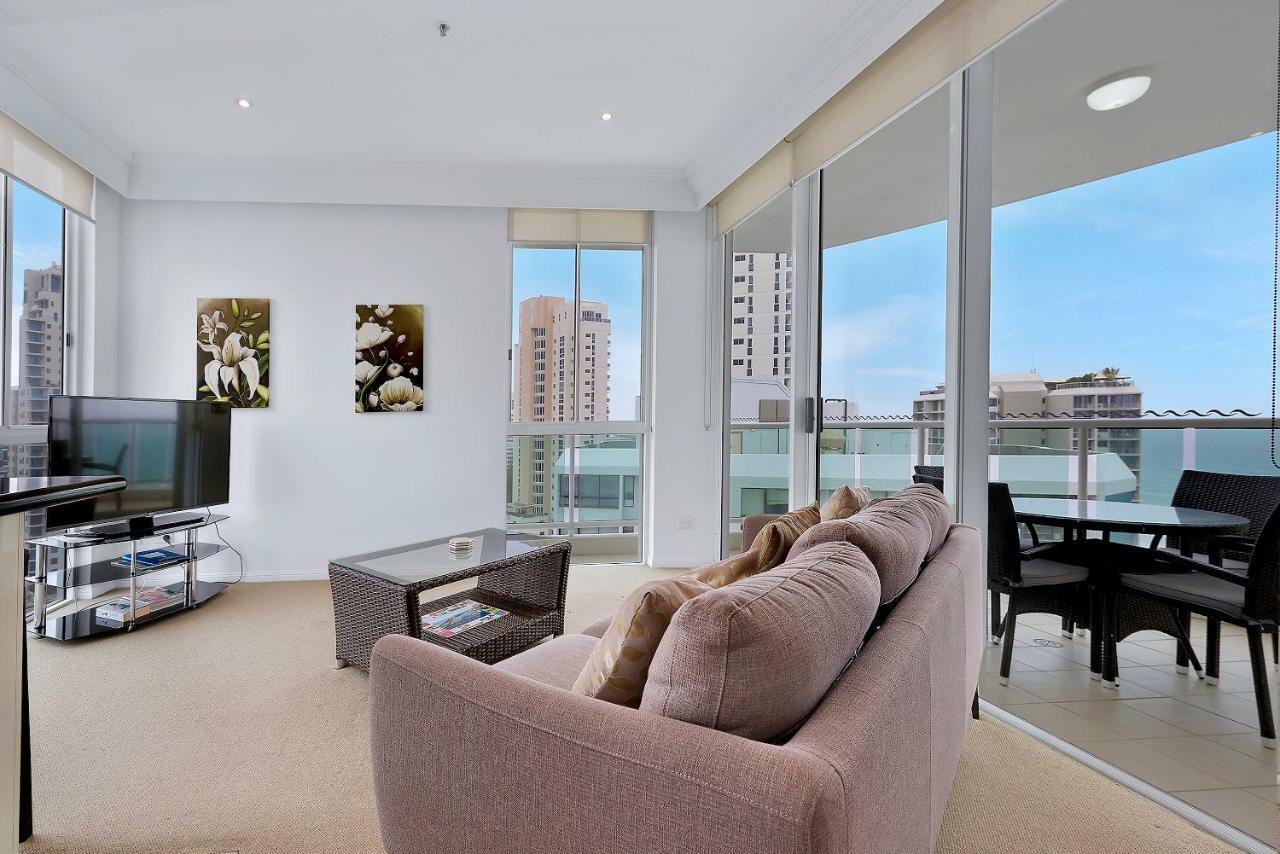 Pacific Views Aparthotel 4*
