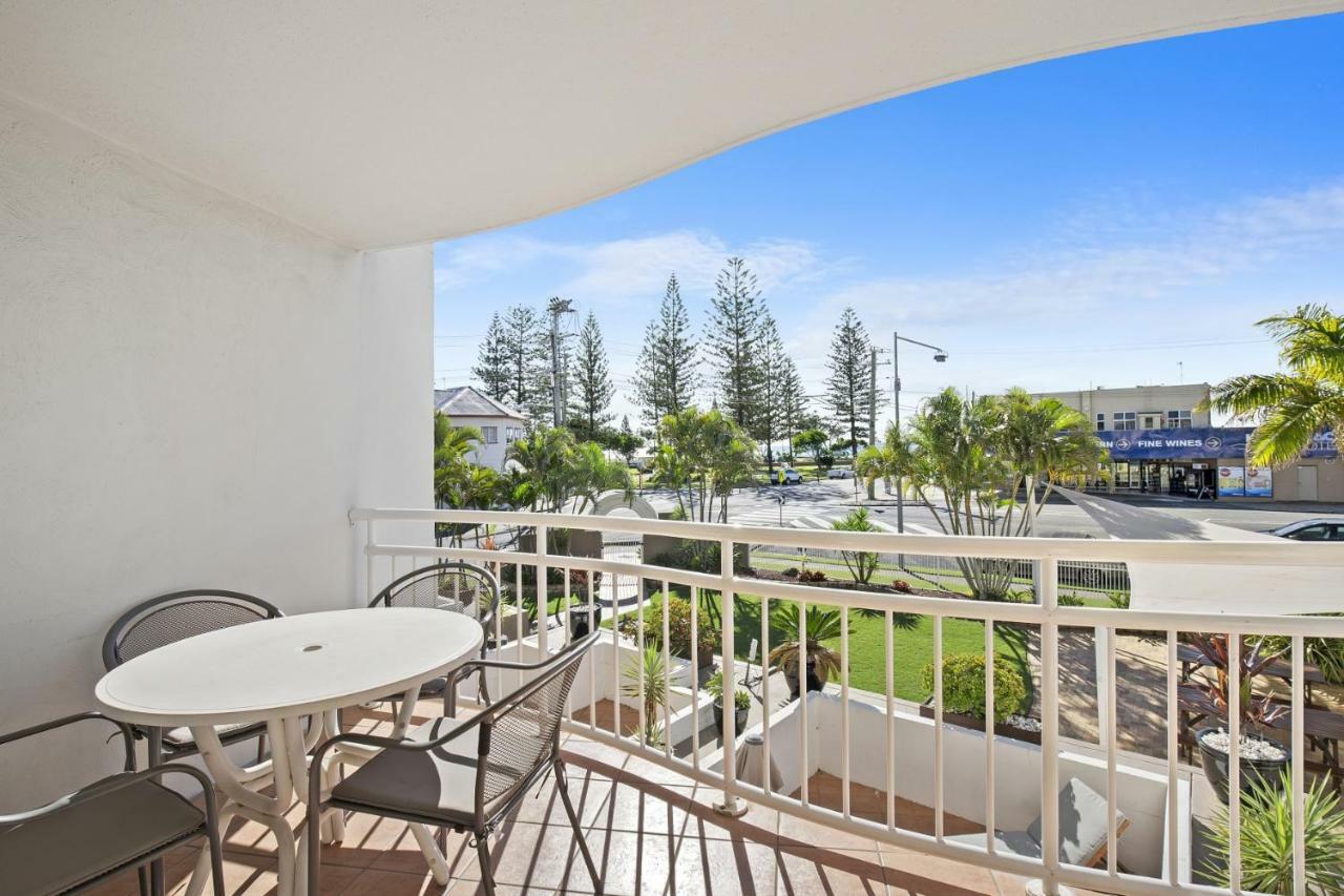 Aparthotel Kirra Palms 3*