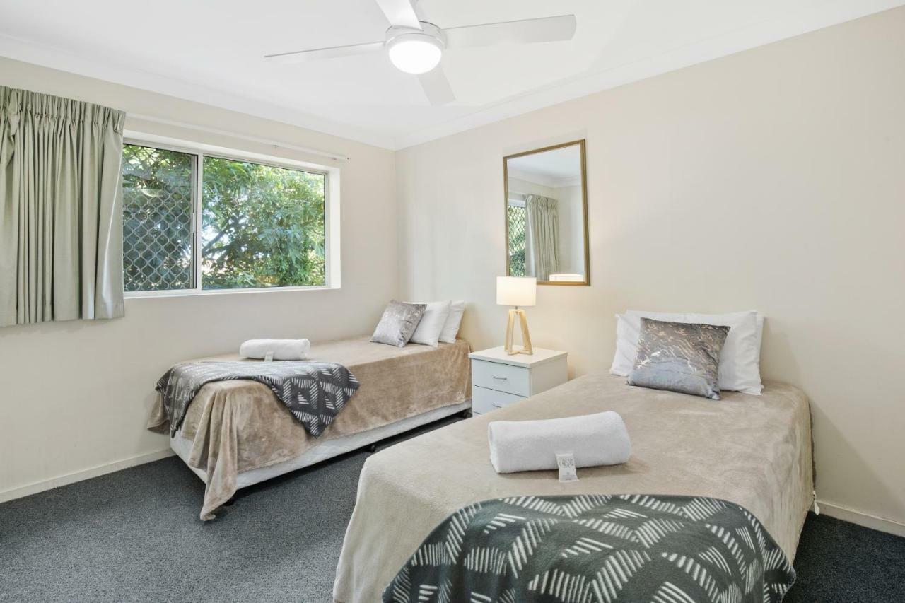 Aparthotel Kirra Palms 3*
