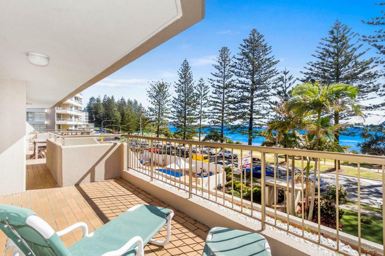 Columbia Beachfront On Rainbow Bay Aparthotel 4*