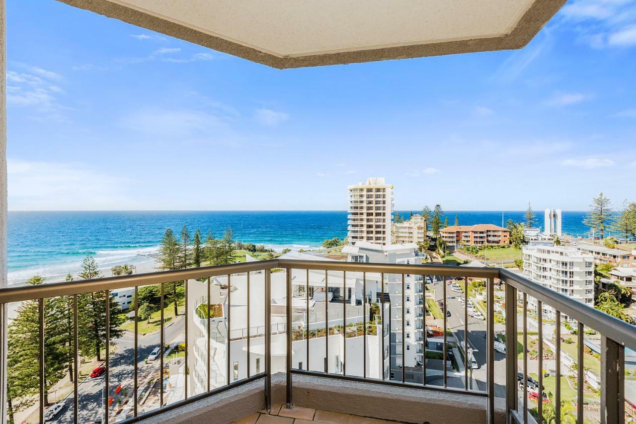 Aparthotel Columbia Beachfront On Rainbow Bay 4*