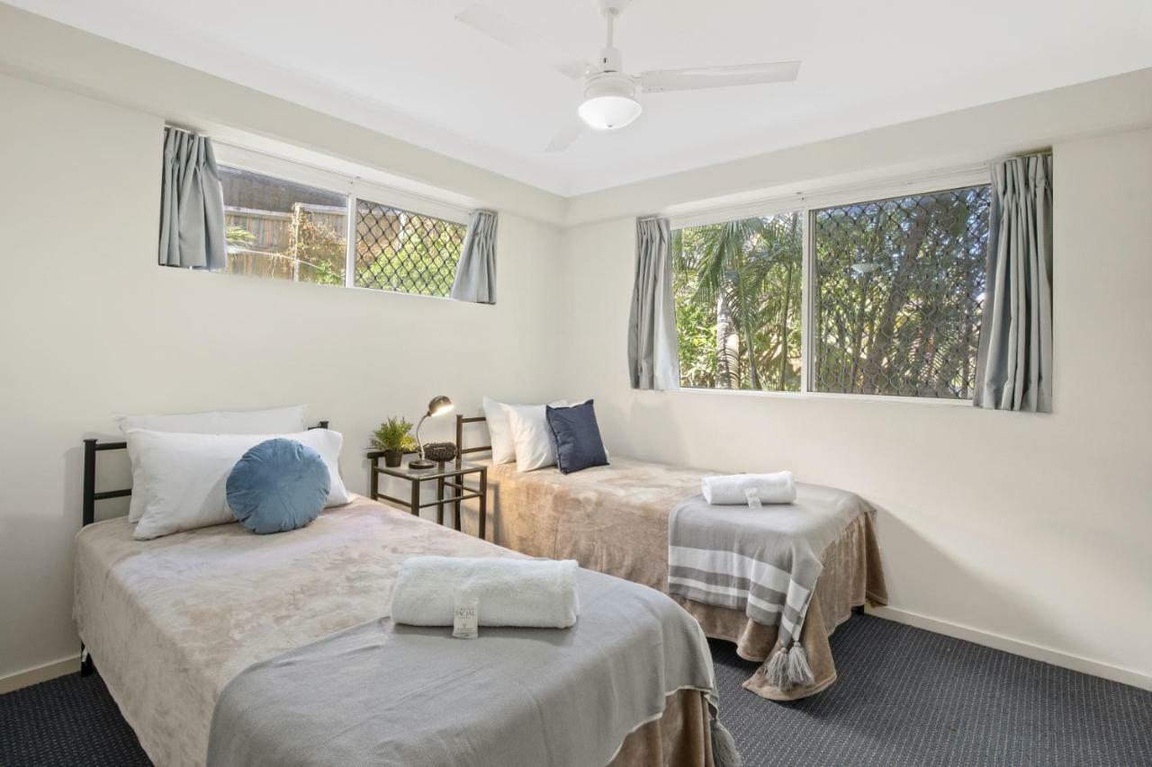 Aparthotel Kirra Palms 3*