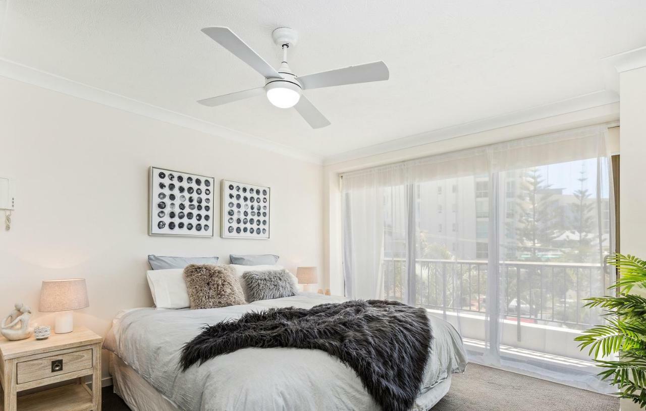 Aqueous Apartment Gold Coast