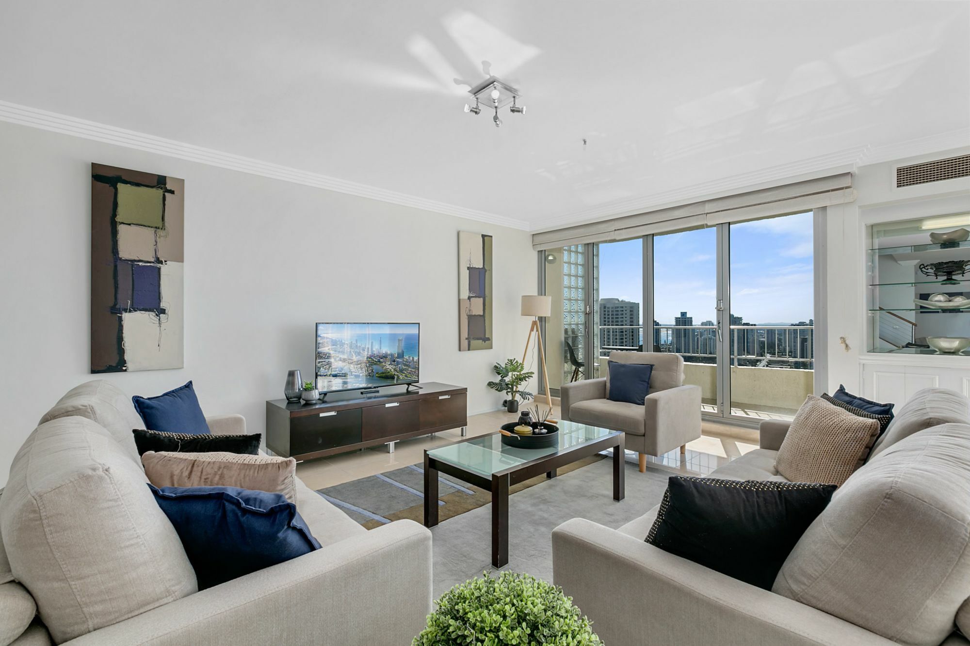 Apartment Golden Gate