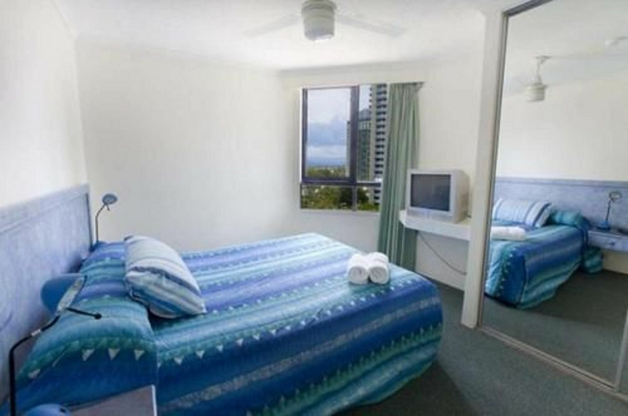 Surf Regency Aparthotel