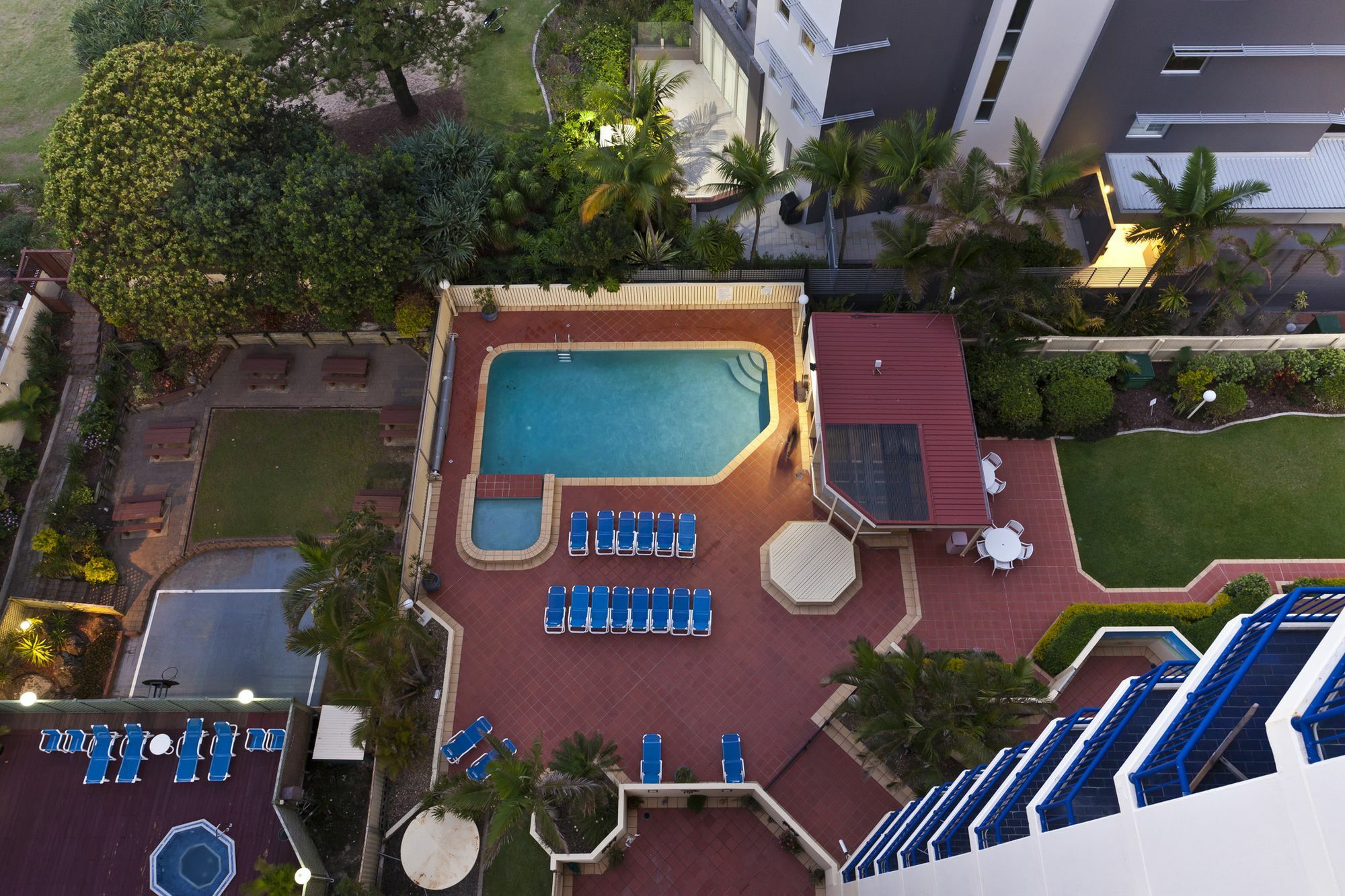 Aparthotel Surf Regency