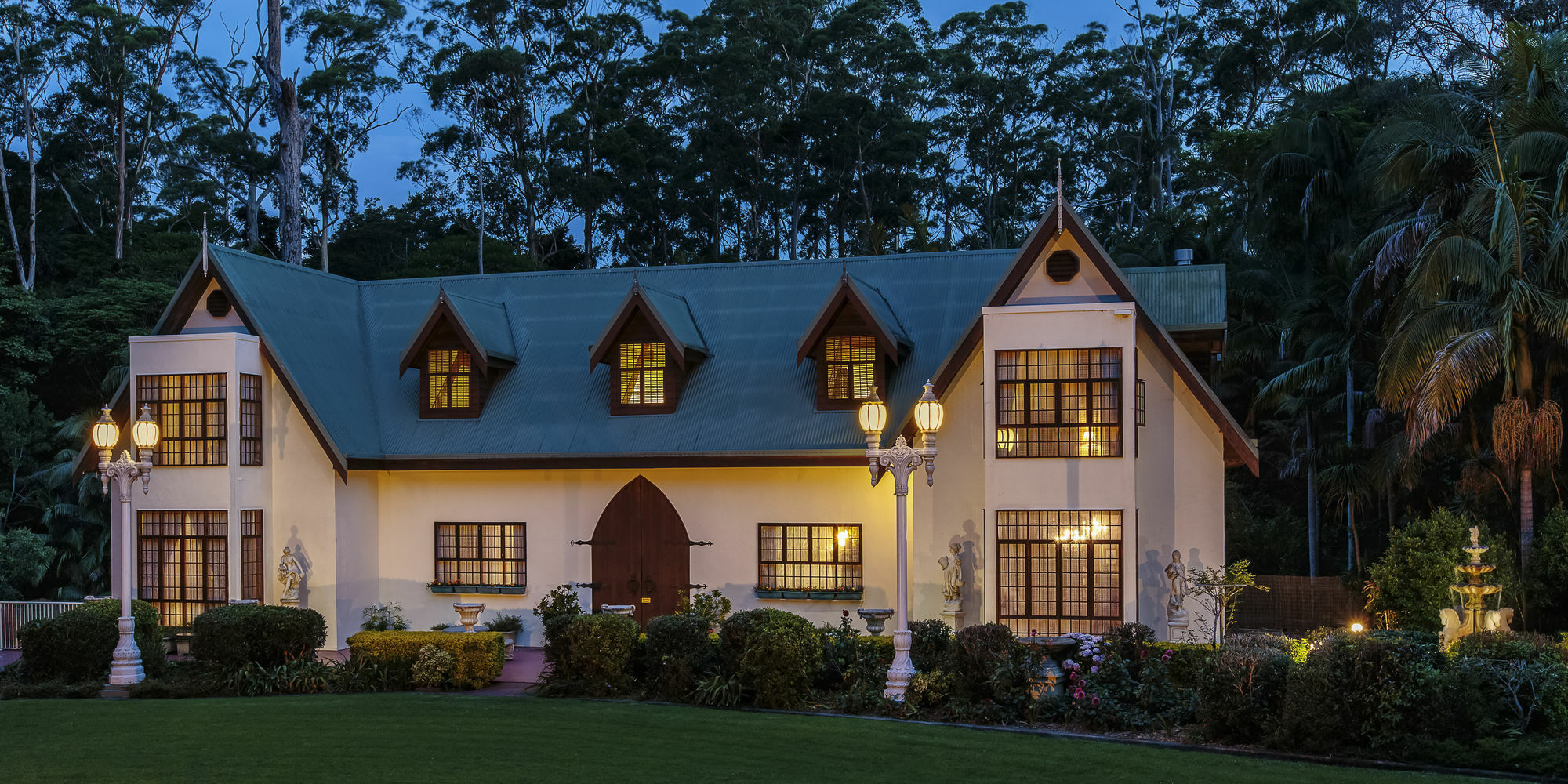 Mt Tamborine Stonehaven Manor Casa de hóspedes 4*