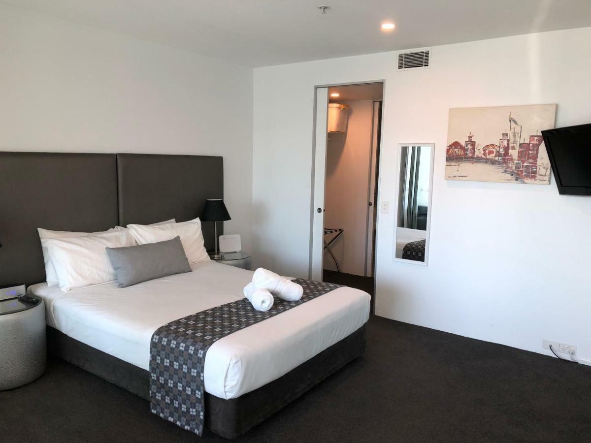 Iconic Q Ocean View Apartment *