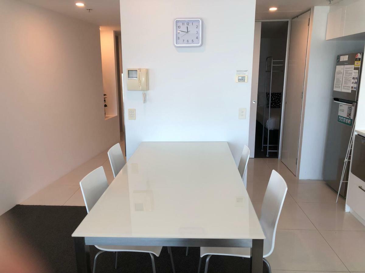 Iconic Q Ocean View Apartment *