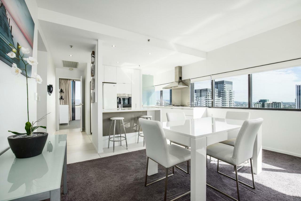 Resort Ultra Broadbeach Gold Coast