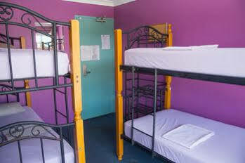 Aquarius Hostel Gold Coast
