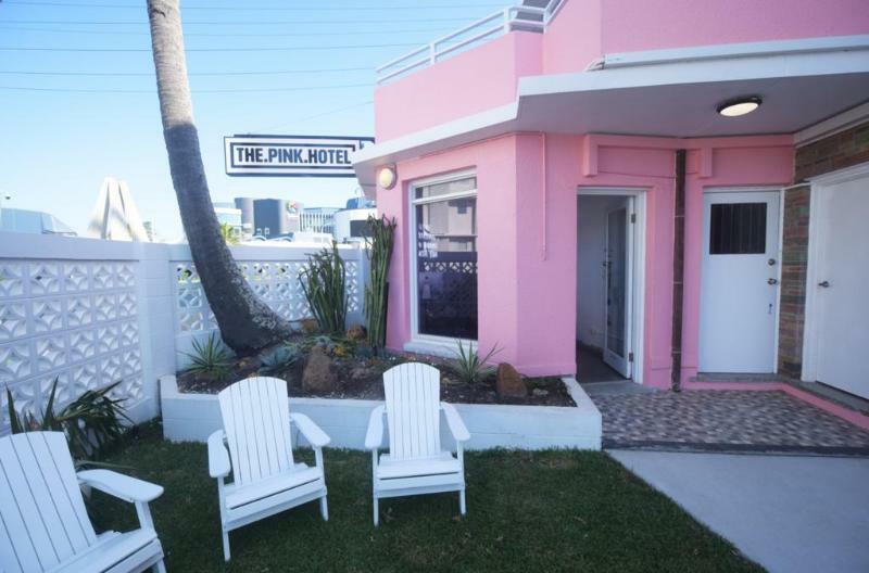 The Pink Coolangatta