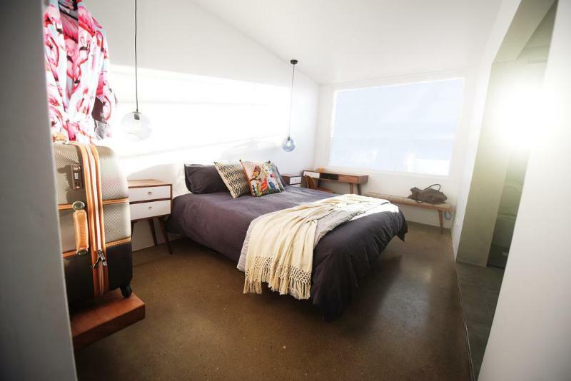 The Pink Coolangatta 4*