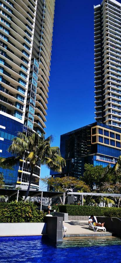Southport Central Apartment *