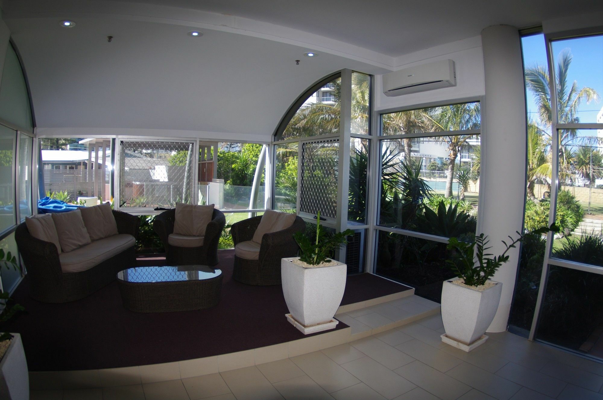 Marriner Views Aparthotel