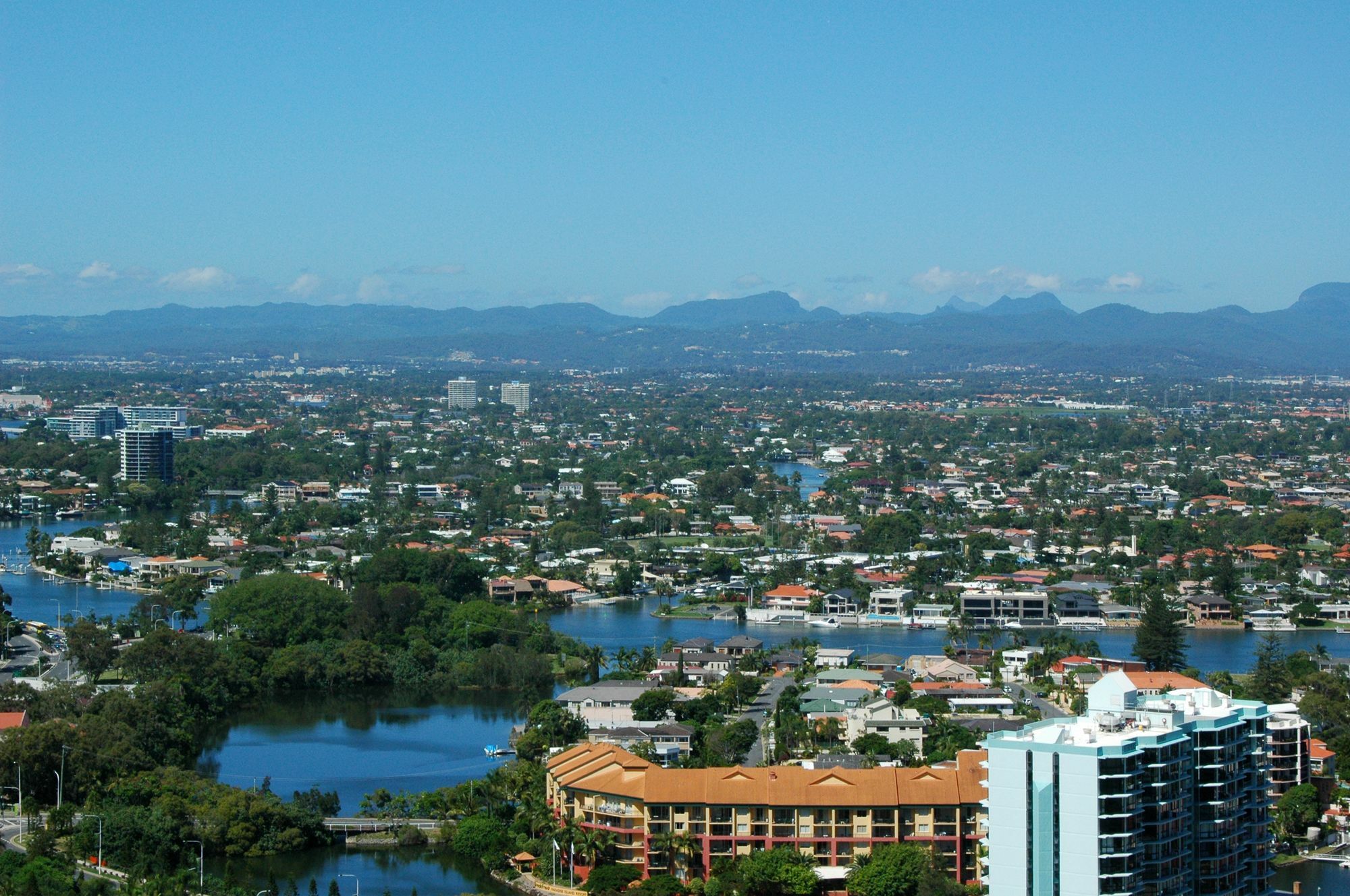 Chevron Renaissance - Hr Surfers Paradise Apartment
