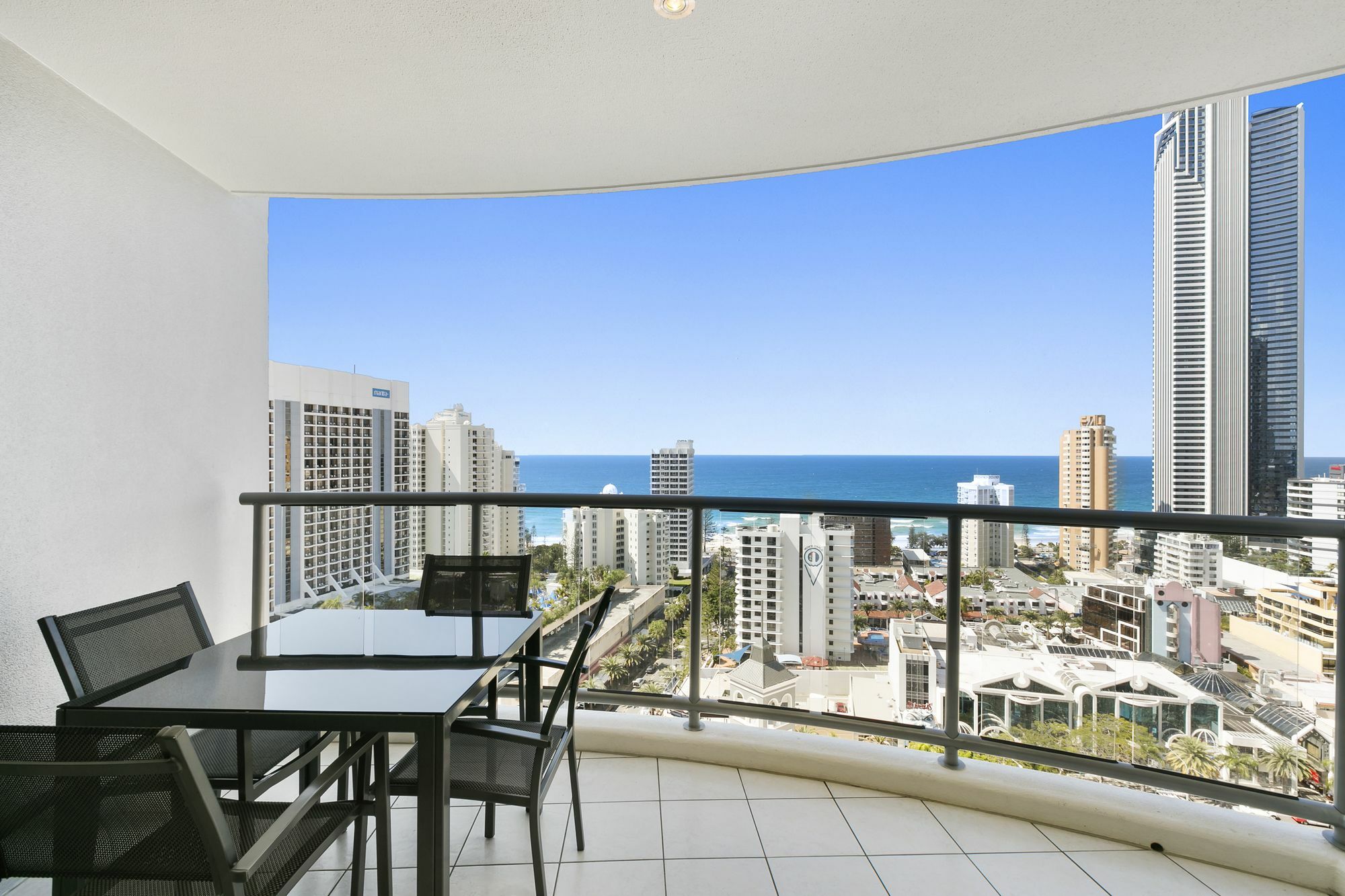 Chevron Renaissance - Hr Surfers Paradise Apartment