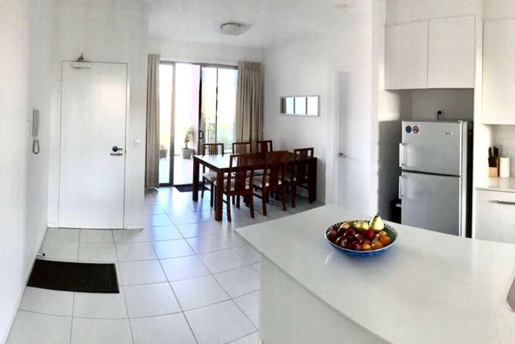 Mermaid Beach Zone Apartment *