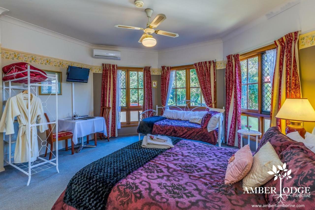 Amber Tamborine Guest house *